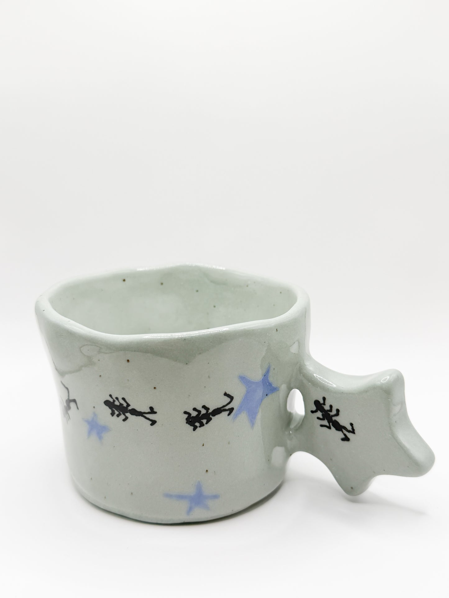 ⊹₊⟡⋆ star handle bug mugs ! ⊹₊⟡⋆
