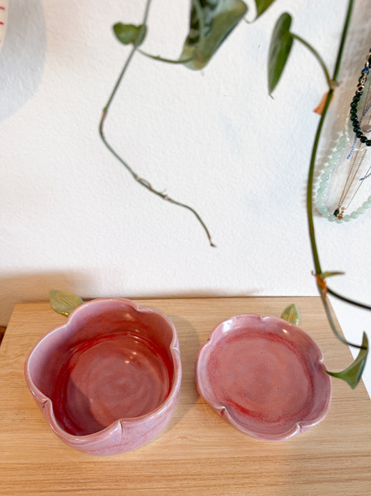 ~ ⊹₊⟡⋆ flower shaped pet food plate ~⊹₊⟡⋆