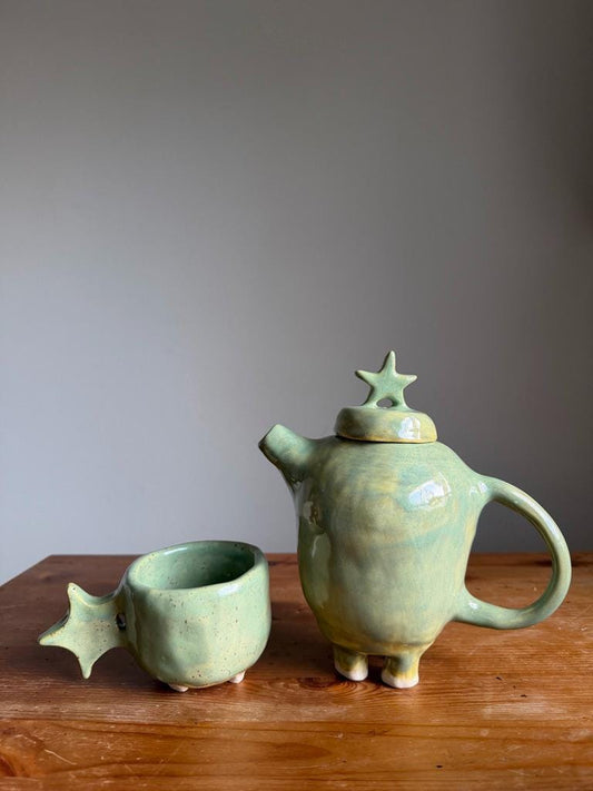⊹₊⟡⋆ ceramic star shaped teapot ⊹₊⟡⋆