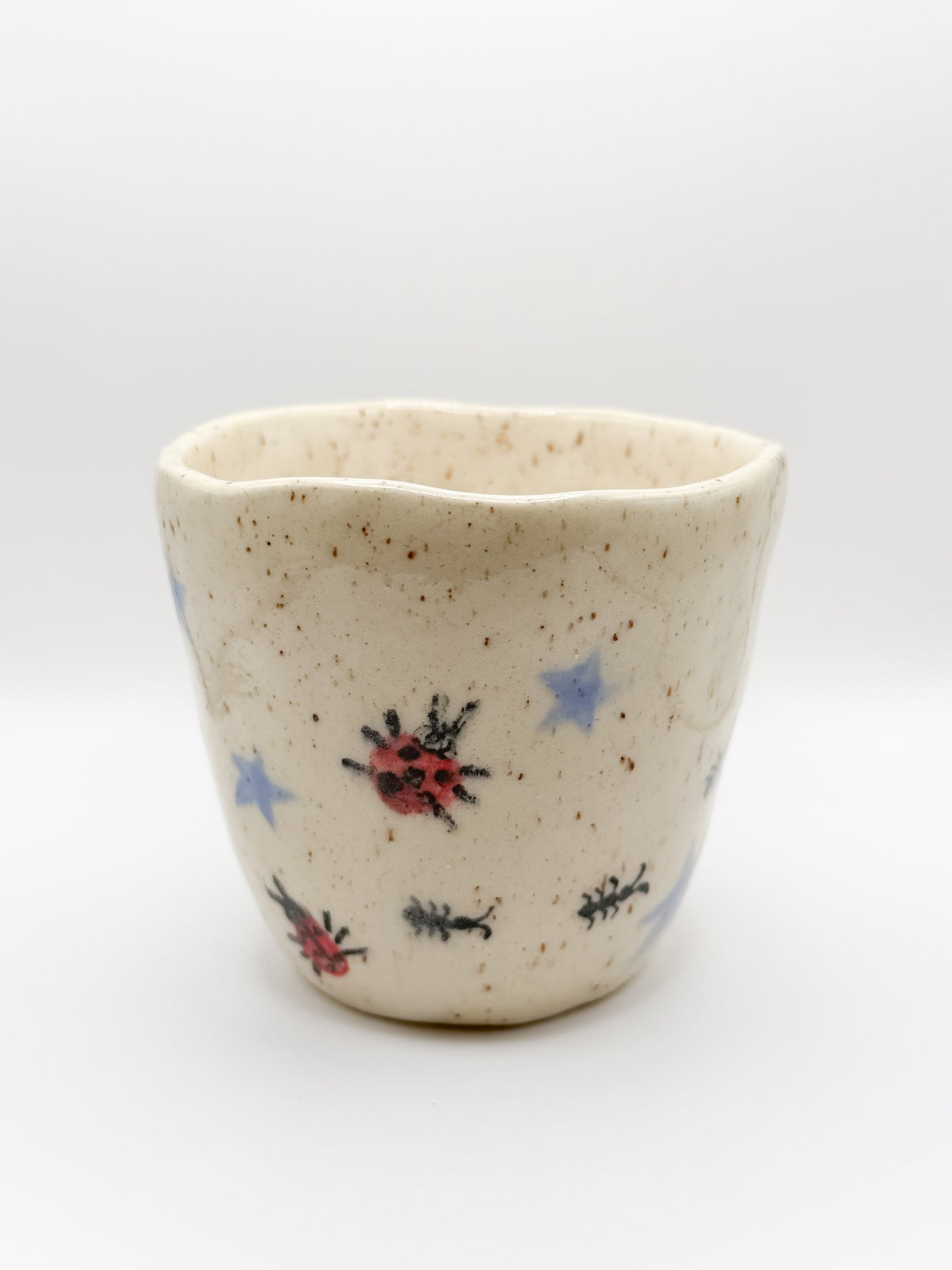 ⊹₊⟡⋆ star handle bug mugs ! ⊹₊⟡⋆
