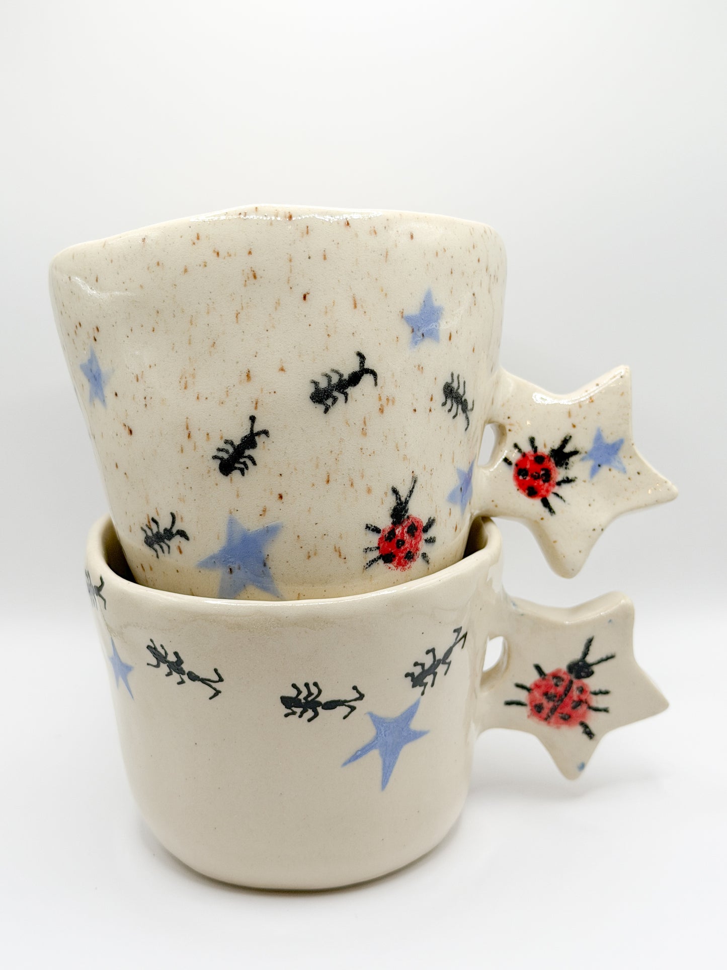 ⊹₊⟡⋆ star handle bug mugs ! ⊹₊⟡⋆