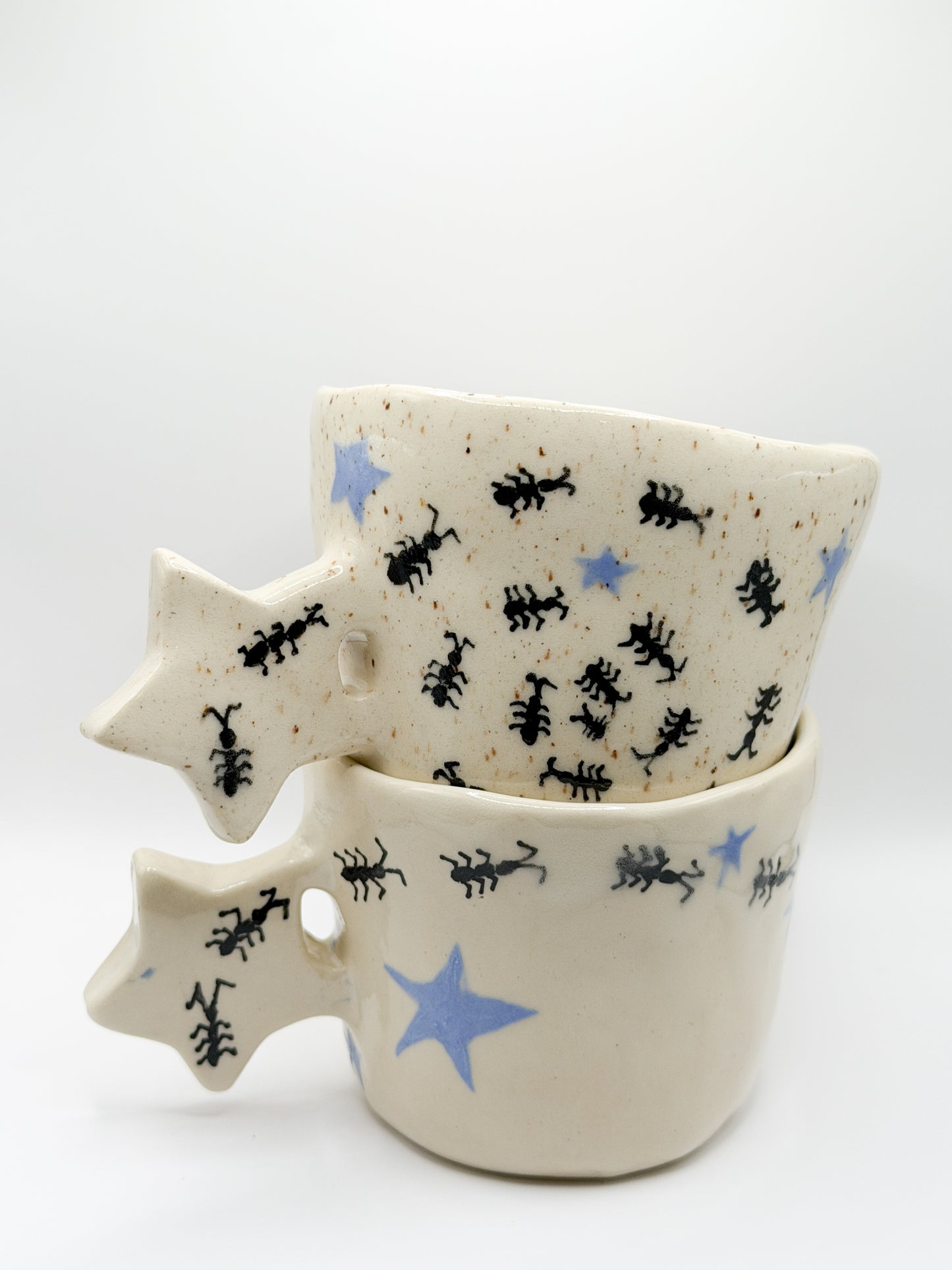 ⊹₊⟡⋆ star handle bug mugs ! ⊹₊⟡⋆
