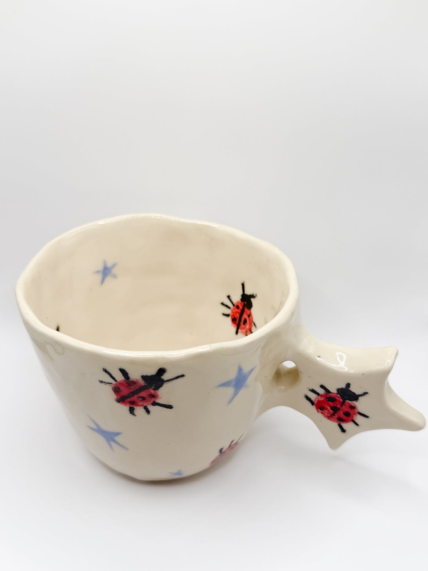 ⊹₊⟡⋆ star handle bug mugs ! ⊹₊⟡⋆