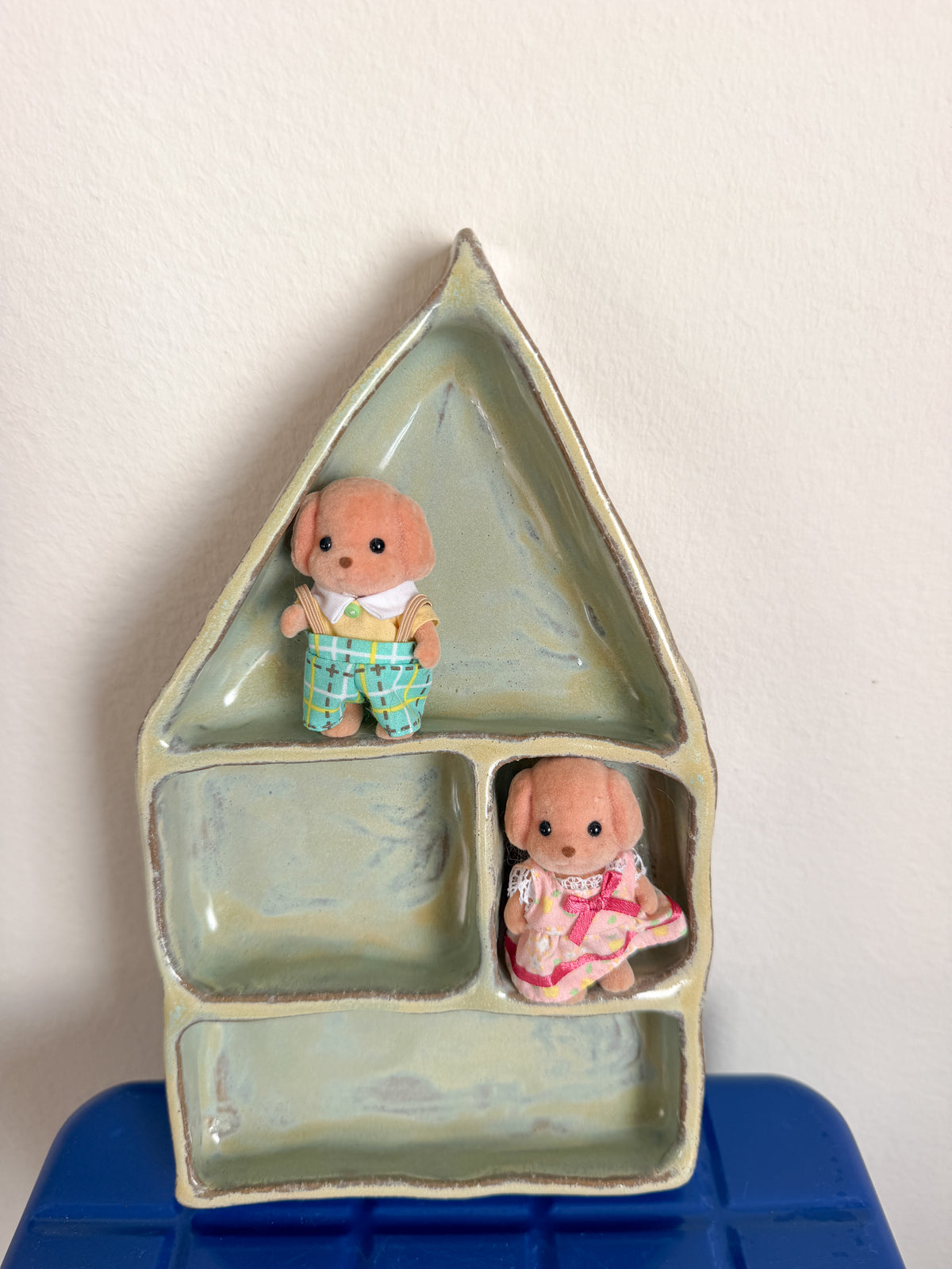 ⊹₊⟡⋆house shaped trinket shelf/tray⊹₊⟡⋆